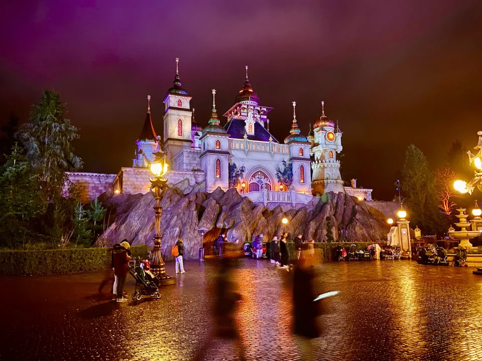 Efteling at night