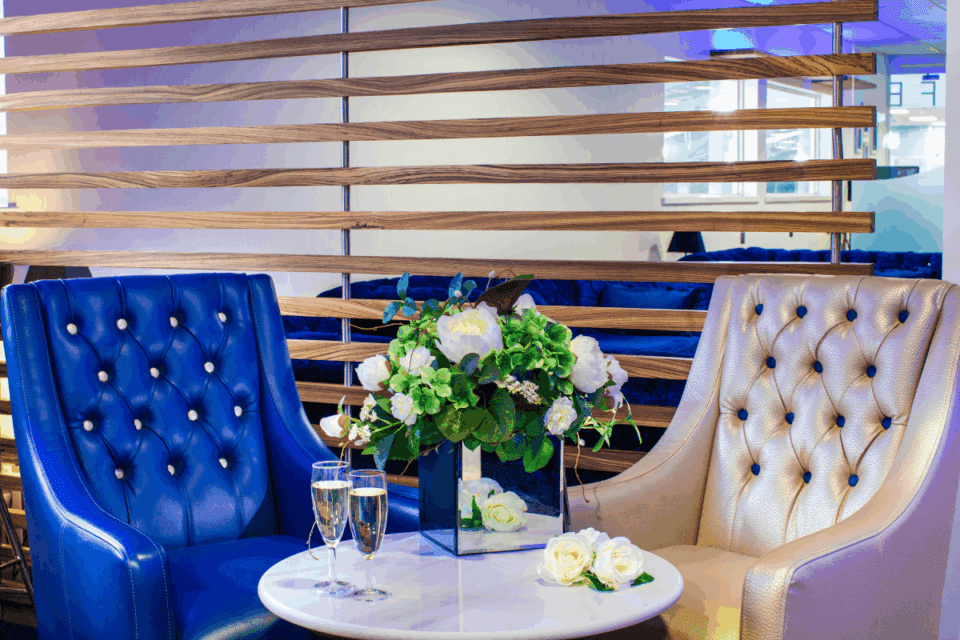 SKYLIFE Lounge