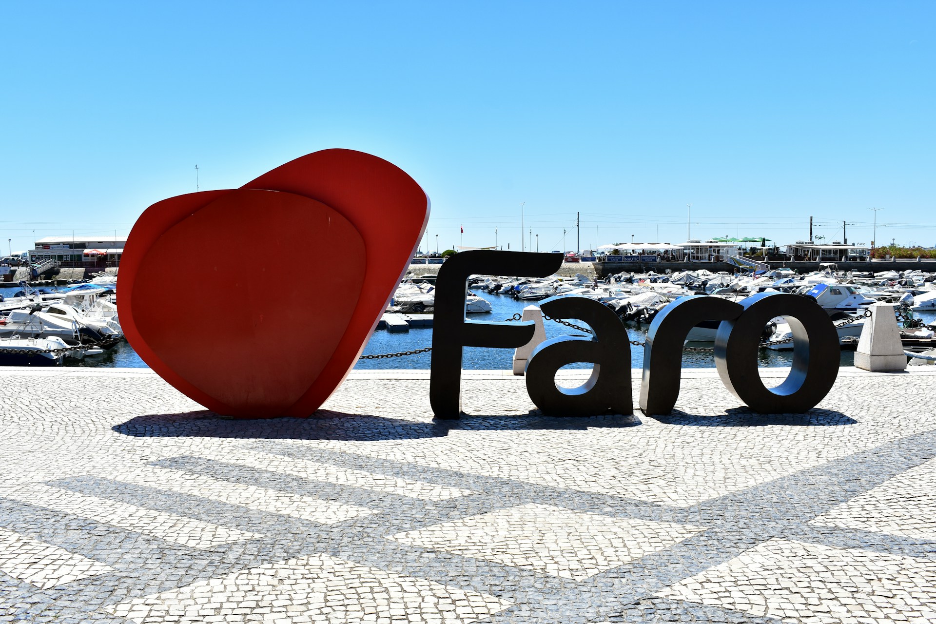 "Love Faro" sign in the Marina