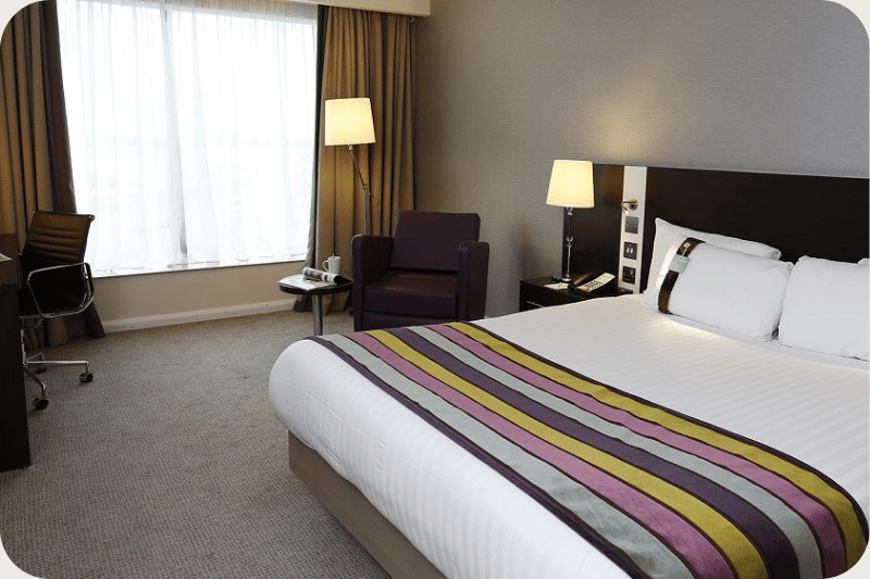 Hotel room in Holiday Inn Southend, London Southend Airport